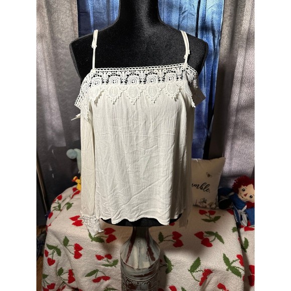 off the shoulder embroidered top - Picture 1 of 8